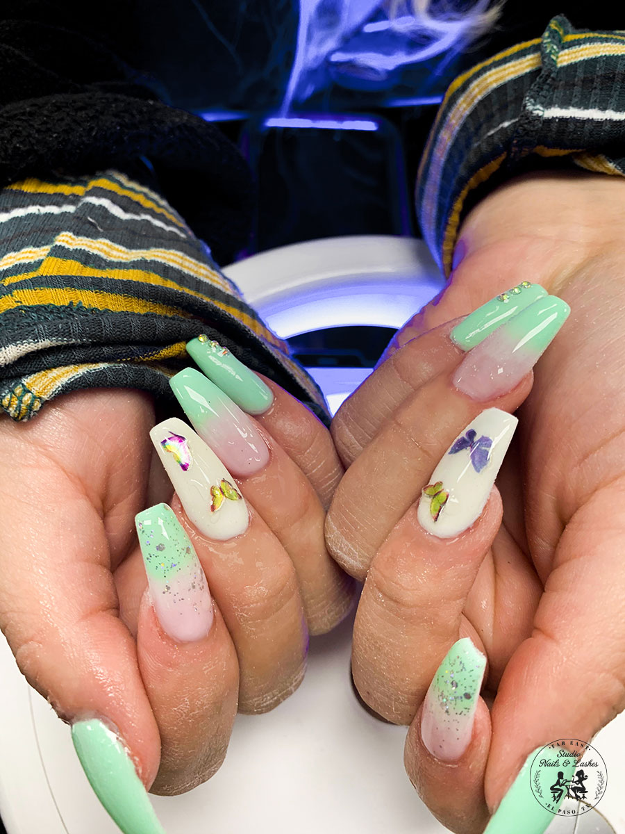 Studio Nails & Lashes